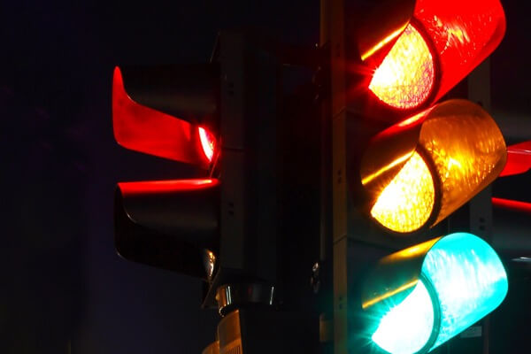 注目すべき4つの市場シグナル